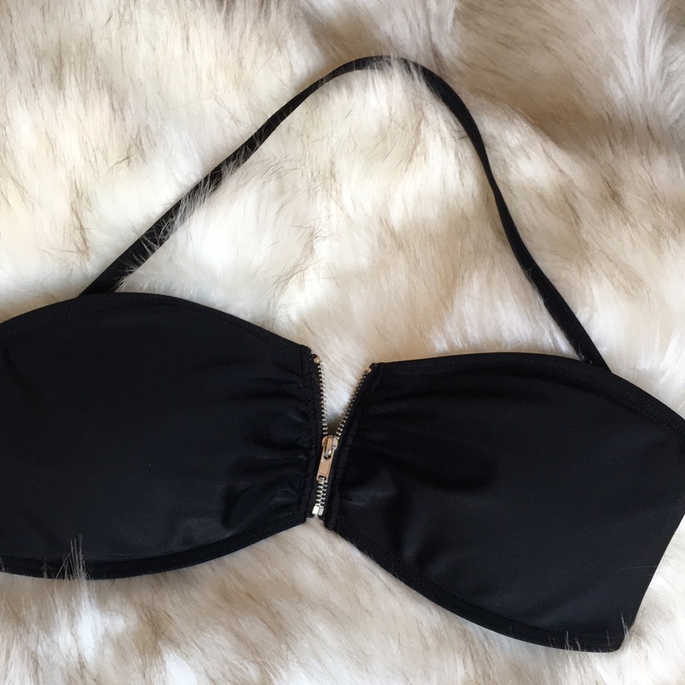 ☀️BANDEAU BIKINI TOP “BONGO” BLACK W/ZIPPER ACCENT AND REMOVABLE NECK STRAP☀️